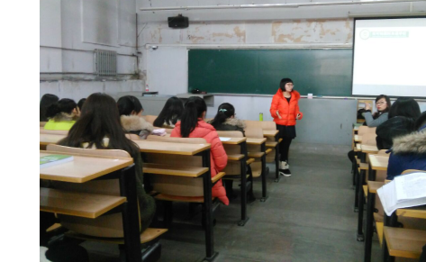            英可瑞国际英语学校慈文文校长一行来学院洽谈实习事宜 