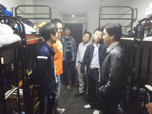            1616行动：必赢766net手机版抓安全、促就业 