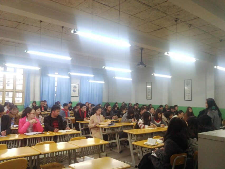            必赢766net手机版团委、学生会召开新学期学生干部大会 
