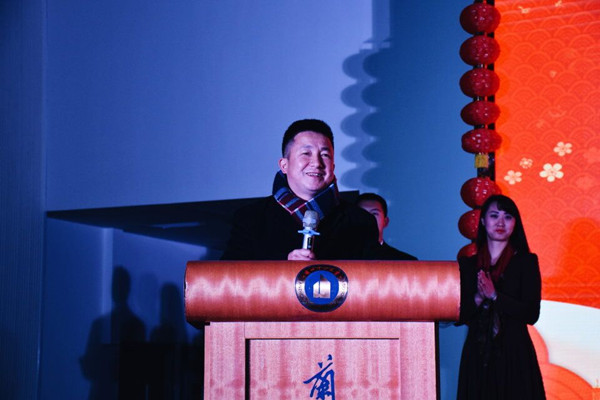            不负韶华  励志前行               ——必赢766net手机版成功举办2017-2018学年学风建设表彰大会暨2019年元旦晚会