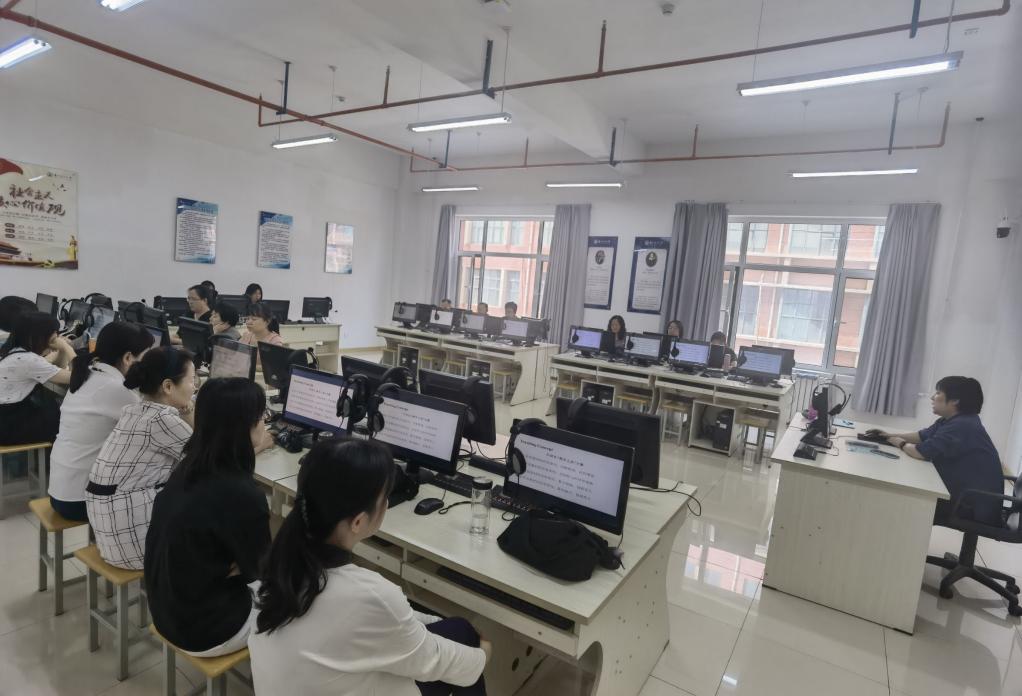 必赢766net手机版优秀教师示范课系列(一)大学外语第二教学部顾洁老师教学示范课
